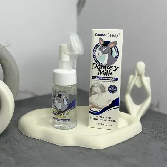 فوم شستشو براش دار شیر الاغ کامفور بیوتی 120 میل