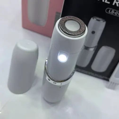 شیور ماتیکی صورت ریموور؛ اصلاح دقیق و آسان پرزهای صورت
