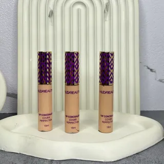 کانسیلر هدی بیوتی طرح تارت 18 میل